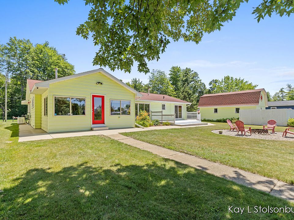 1st image of 1426 Lynn Dr
