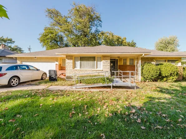 6420 E 9th St N, Wichita, KS 67206