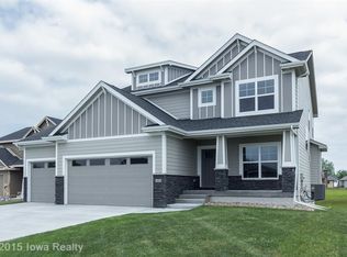 605 NW Harvest Ct, Grimes, IA 50111