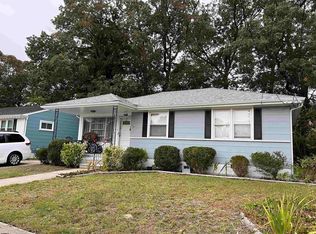 19 Juniper Dr, Northfield, NJ 08225