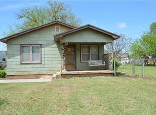 304 S Erie St, Carnegie, OK 73015