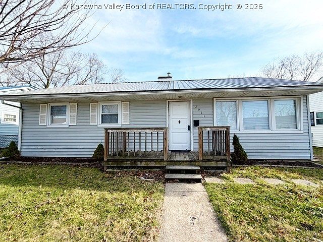 1st image of 2921 Fitzwater Dr