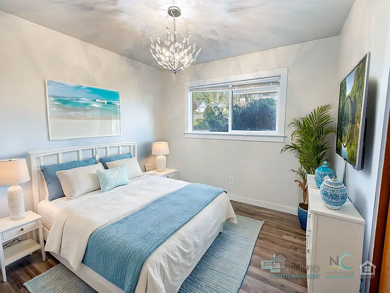 242 Hemlock St — Photo 25