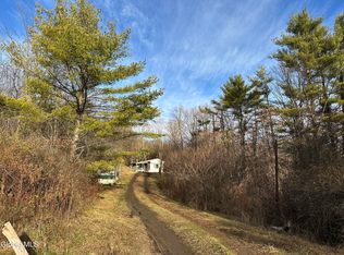 1 Mosier Road, Clemons, NY 12819