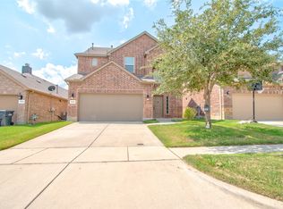 9829 Beaver Dam Ln, McKinney, TX 75071