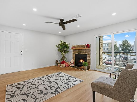 2nd image of 2575 S Syracuse Way Bldg D #D-205