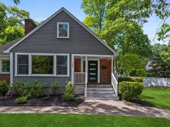 365 Marrett Rd, Lexington, MA 02421