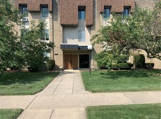 3101 Valerie Arms Dr #2D, Dayton, OH 45405