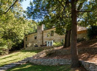 1518 Schuff Ln, Louisville, KY 40205