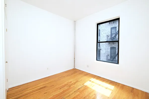 Rented by Compass | media 2