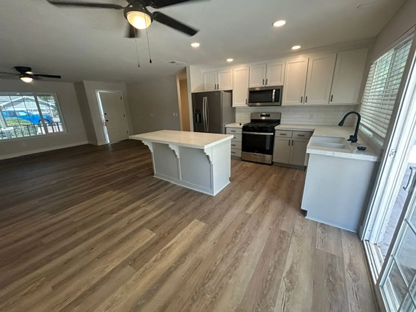 Newly remodeled 3 Bedroom 2 Bathroom in SW Visalia!! — Photo 4