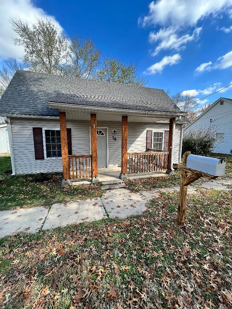 2 bed, 912 sqft, $1,400 — Photo 1