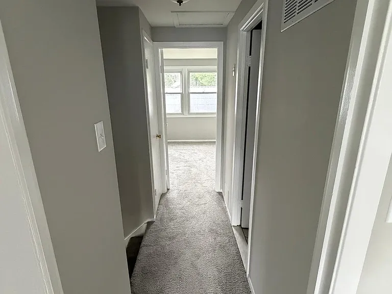 111 Edge Ln — Photo 26