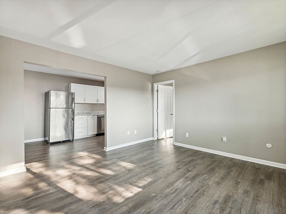 1st image of 4060 Royer Rd #36
