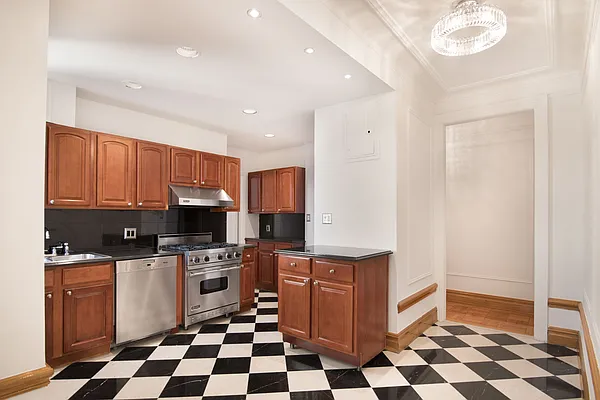 Rented by WAM Partners - William Moses Co. | media 40