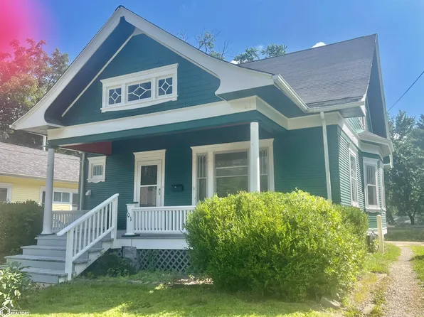 601 S 2nd St, Fairfield, IA 52556