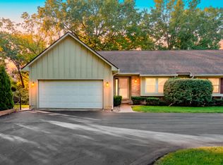 321 Pratt Rd, Kalamazoo, MI 49001