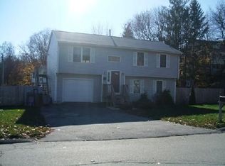 39 Angell Ave, Johnston, RI 02919