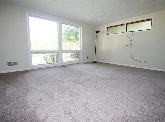 5th image of 47 Private Drive 9867