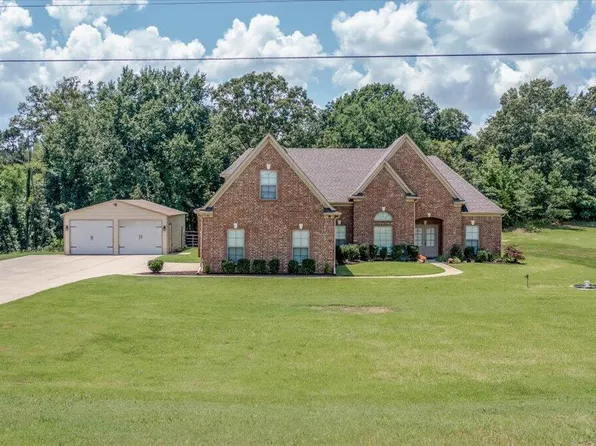 160 Oak Manor Dr, Coldwater, MS 38618