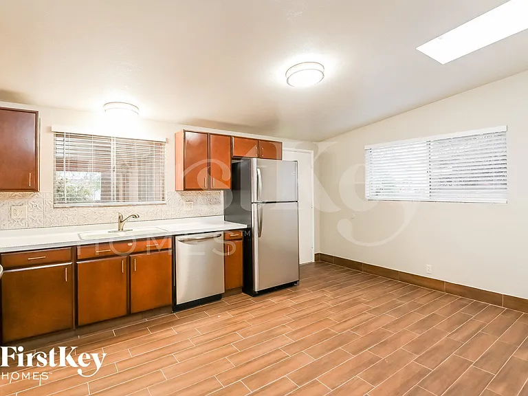 8940 E Pine Valley Dr — Photo 5