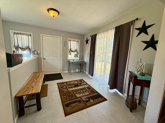 4th image of 1073 S Hoot Owl Ln