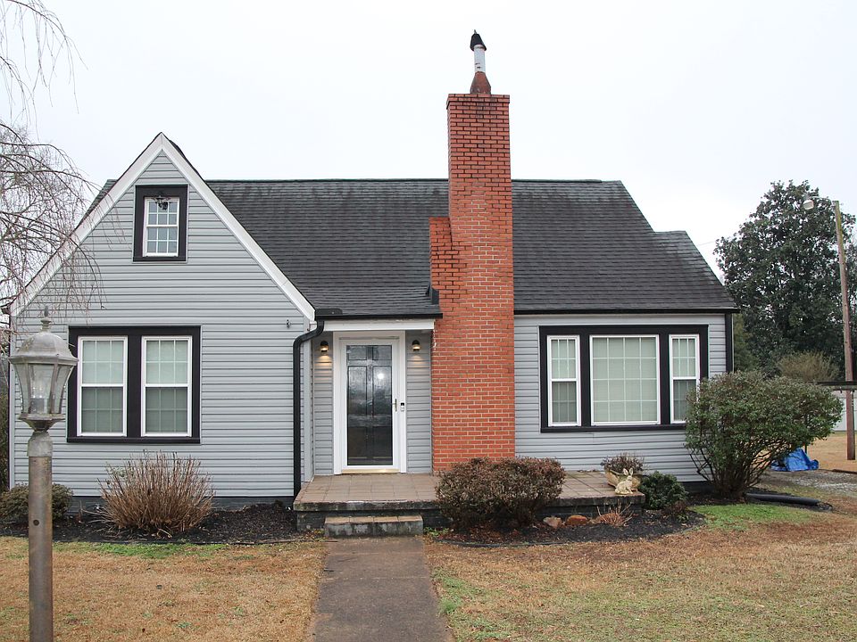 1st image of 122 Paris Mountain Ave