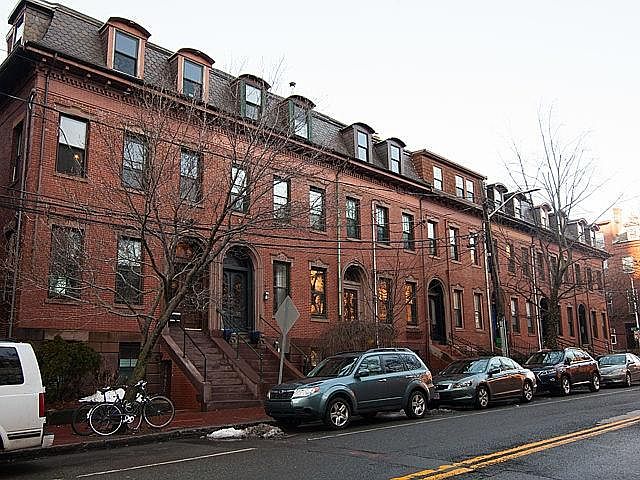 Exterior 1