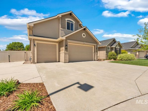 855 N Morley Green Pl, Eagle, ID 83616