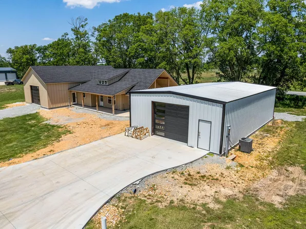 63032 E 288th Ct, Grove, OK 74344