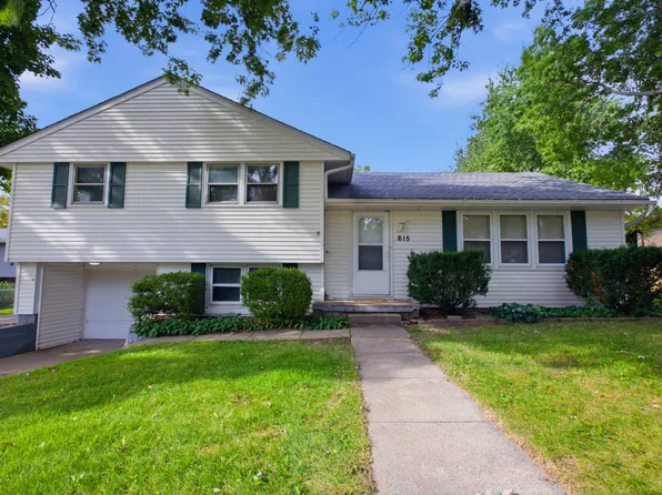 615 Richards Ln, Champaign, IL 61820