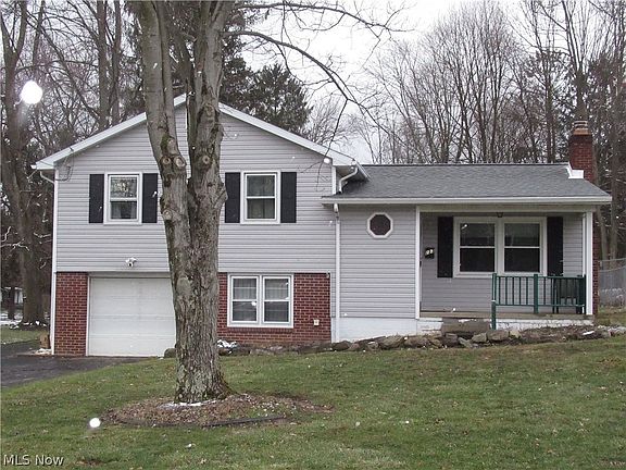 2nd image of 223 Fairview Ave