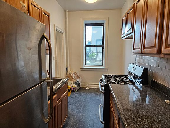 901 80th St APT 1C, Brooklyn, NY 11228 | Zillow