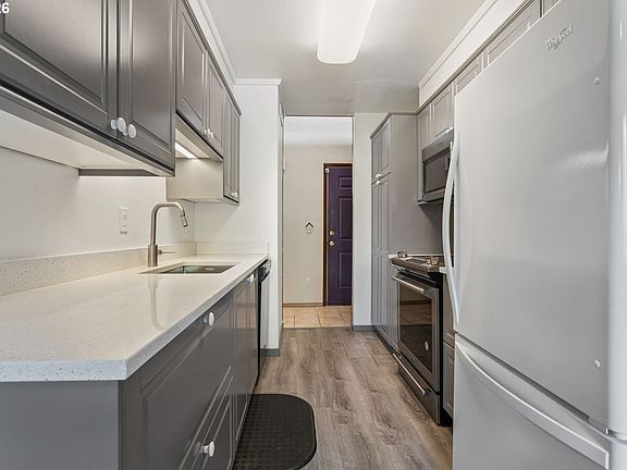4th image of 3403 NE 162nd Ave