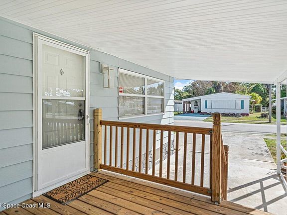 2nd image of 1848 Seagrape St NE