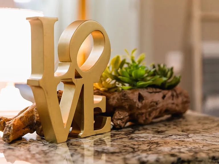 Lovely decor!