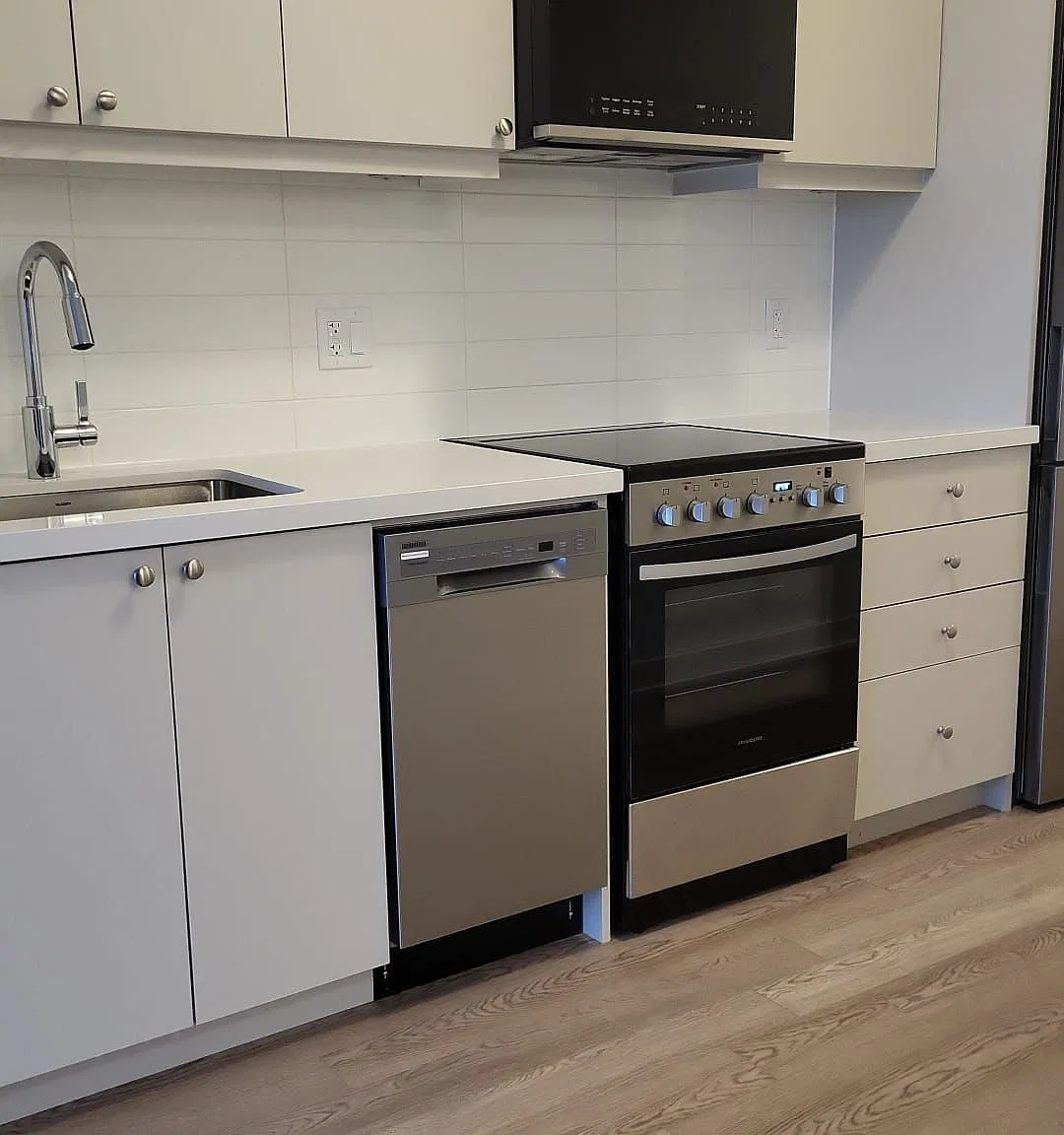 1 bed, $1,975 — Photo 4