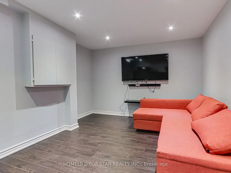 2855 Morningside Ave #BASEMENT — Photo 11