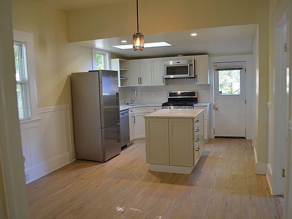 Kitchen and dinning room