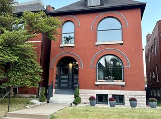 3909 Cleveland Ave, Saint Louis, MO 63110