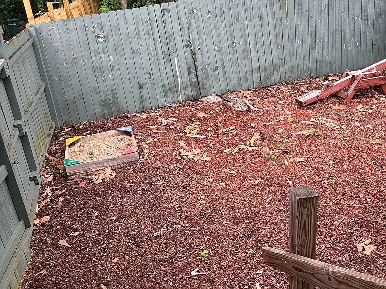 705 Harmon St — Photo 18