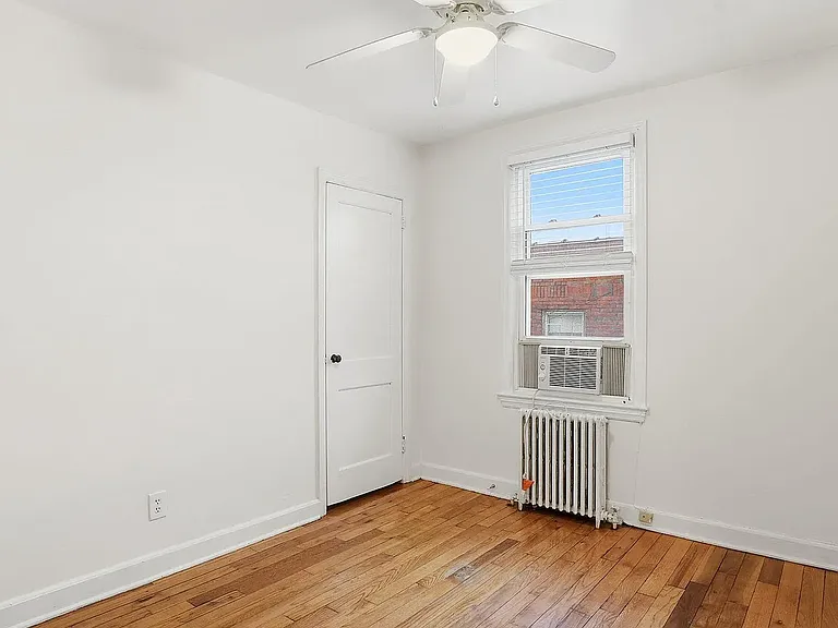742 Congress St SE — Photo 13