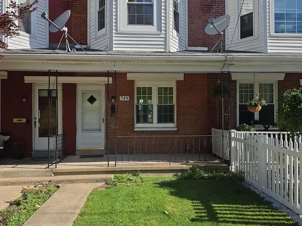 749 Oak St, Coatesville, PA 19320
