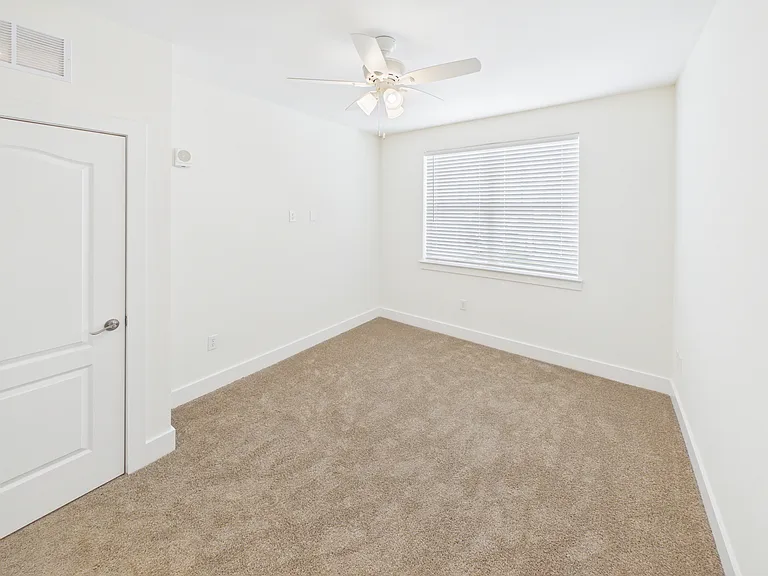 275 Quinn Ln #21-205 — Photo 7