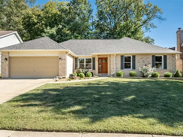 5714 Shining Day Pl, Saint Louis, MO 63128