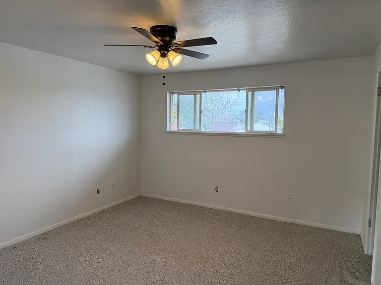 390 N 800 W #1 — Photo 5