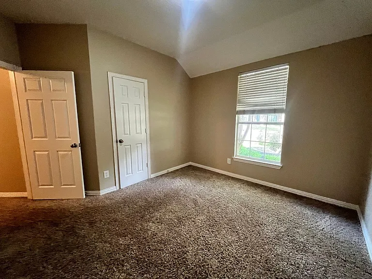 5605 Belle Chasse Ln — Photo 20