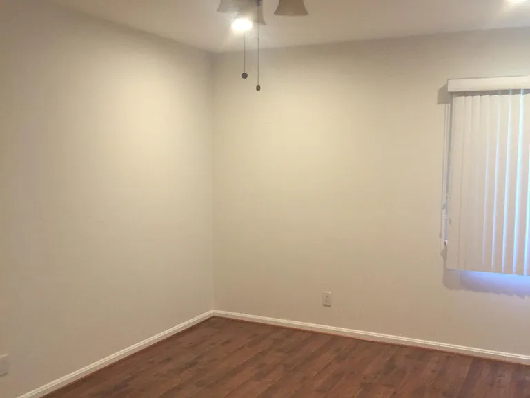 31 Stonehenge Cir #3 — Photo 12