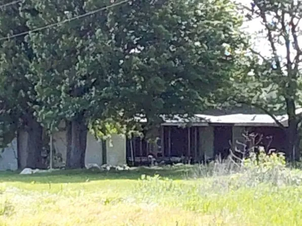 712 Agosta Northern Rd, New Bloomington, OH 43341
