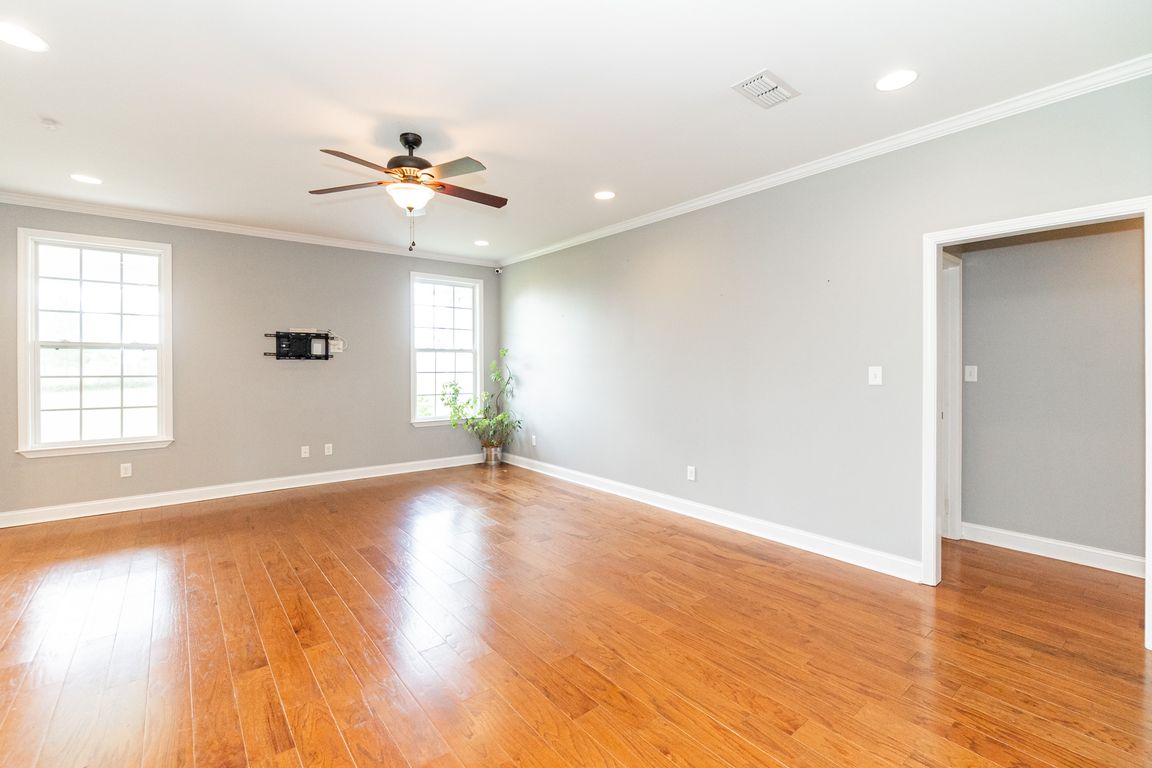 next background image